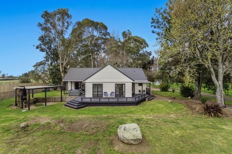 Photo of property in 108 Kawerau Road, Putauaki, Whakatane, 3192
