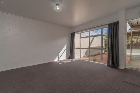 Photo of property in 267 Massey Road, Mangere East, Auckland, 2024