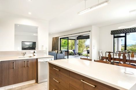 Photo of property in 10 Cochrane Drive, Kerikeri, 0230