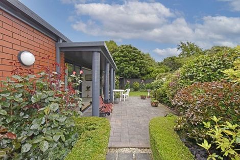 Photo of property in 2/2 Brookford Place, Westmorland, Christchurch, 8025