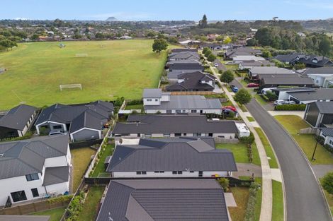 Photo of property in 5 Hanlow Place, Pyes Pa, Tauranga, 3112