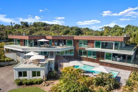 Photo of property in 52 Delamore Drive, Oneroa, Waiheke Island, 1081