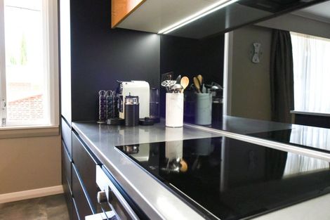 Photo of property in 14 Seaview Crescent, Picton, 7220