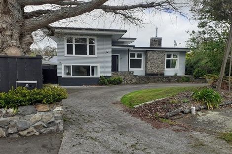 Photo of property in 6 Hughes Avenue, Hokowhitu, Palmerston North, 4410