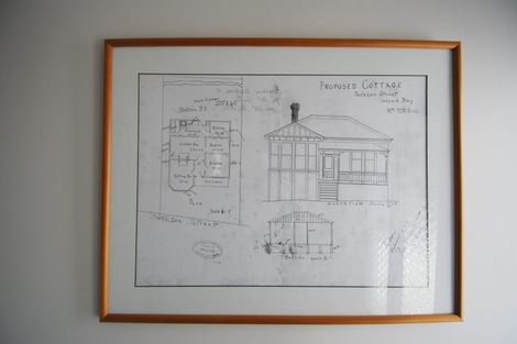 Photo of property in 12 Jackson Street, Island Bay, Wellington, 6023