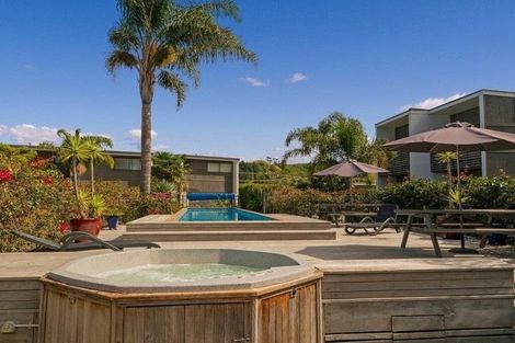 Photo of property in 1 Centennial Drive, Whitianga, 3510