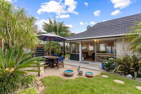 Photo of property in 5b Monarch Grove, Pauanui, Hikuai, 3579