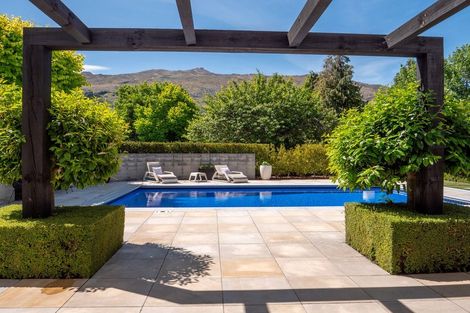 Photo of property in 508 Malaghans Road, Speargrass Flat, Queenstown, 9371