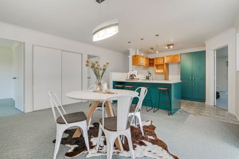 Photo of property in 11 Castlewold Place, Huntington, Hamilton, 3210