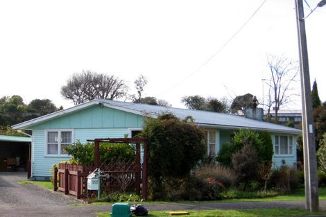 Photo of property in 14 Oxford Street, Lansdowne, Masterton, 5810