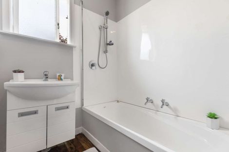 Photo of property in 50a Opaheke Road, Opaheke, Papakura, 2113