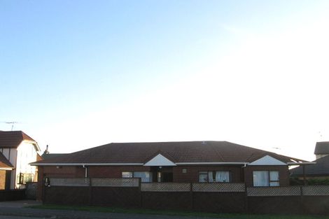 Photo of property in 2 Main Road, Titahi Bay, Porirua, 5022