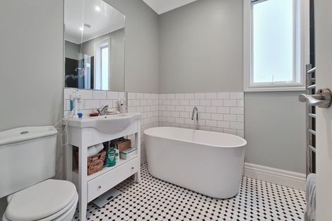 Photo of property in 49 Tinakori Road, Thorndon, Wellington, 6011