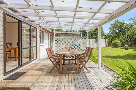 Photo of property in 169 Conclusion Street, Ascot Park, Porirua, 5024