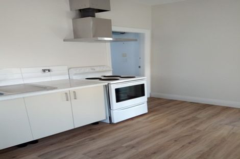 Photo of property in 15 Owles Terrace, New Brighton, Christchurch, 8061