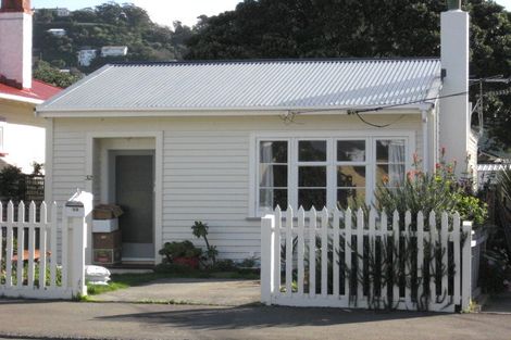 Photo of property in 32 Te Whiti Street, Kilbirnie, Wellington, 6022