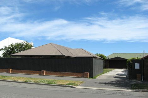 Photo of property in 110 Apsley Drive, Avonhead, Christchurch, 8042
