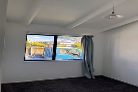 Photo of property in 24 Freda Place, Favona, Auckland, 2024