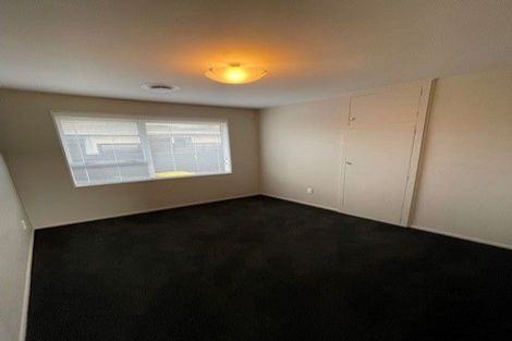 Photo of property in 5 Valecrest Avenue, Parklands, Christchurch, 8083