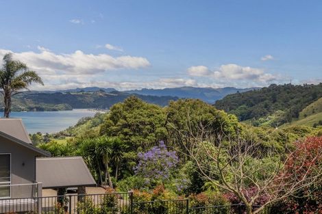 Photo of property in 50 Tarapatiki Drive, Whitianga, 3510