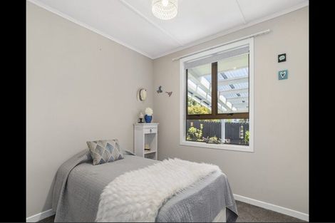 Photo of property in 22 Queen Road, Bellevue, Tauranga, 3110