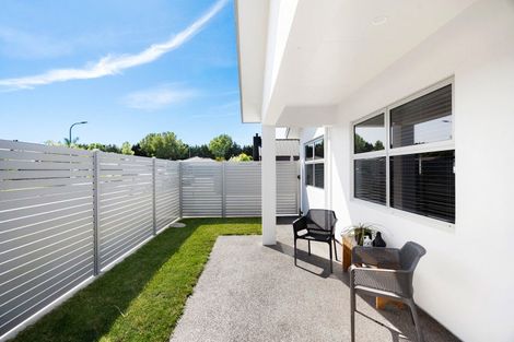 Photo of property in 22 Young Place, Taradale, Napier, 4112