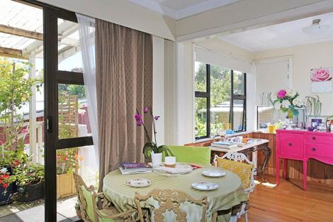 Photo of property in 15 Court Crescent, Panmure, Auckland, 1072