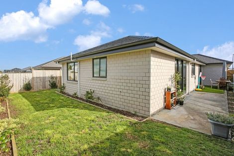 Photo of property in 15 Lusitano Drive, Karaka, Papakura, 2113