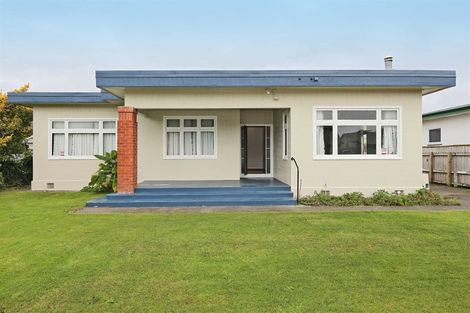 Photo of property in 810 Saint Aubyn Street West, Saint Leonards, Hastings, 4120