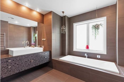 Photo of property in 37b Moffat Road, Bethlehem, Tauranga, 3110