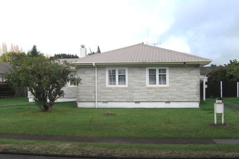 Photo of property in 76 Roslin Street, Tokoroa, 3420