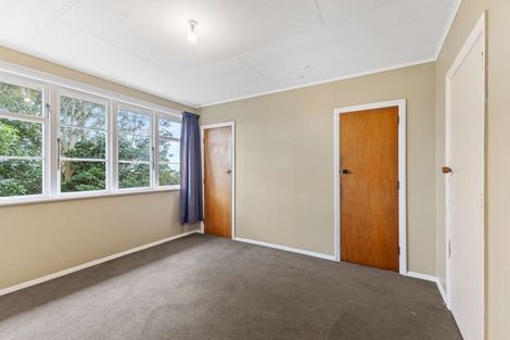 Photo of property in 29 Endeavour Street, Marfell, New Plymouth, 4310