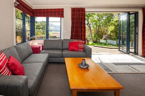 Photo of property in 5 Barling Street, Macandrew Bay, Dunedin, 9014