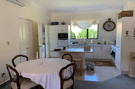 Photo of property in 165 Breckenridge Road, Puketapu, Napier, 4183