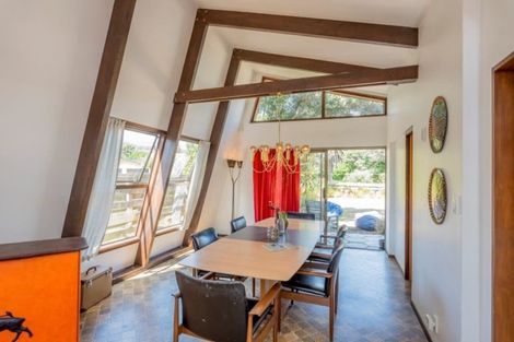 Photo of property in 86 Field Way, Waikanae Beach, Waikanae, 5036