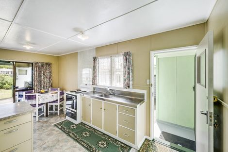 Photo of property in 178 Flaxmere Avenue, Flaxmere, Hastings, 4120