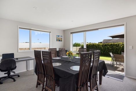 Photo of property in 128 Rowesdale Drive, Ohauiti, Tauranga, 3112