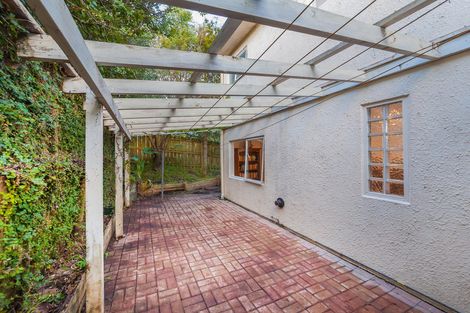 Photo of property in 1/35 Tirotai Crescent, Westmere, Auckland, 1022