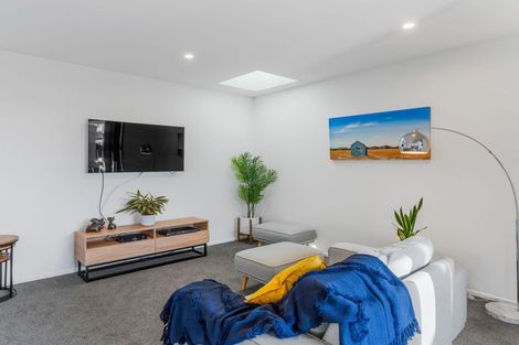 Photo of property in 16 Carpenter Drive, Prebbleton, 7604