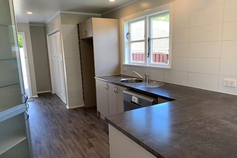 Photo of property in 1/173 Wainuiomata Road, Wainuiomata, Lower Hutt, 5014