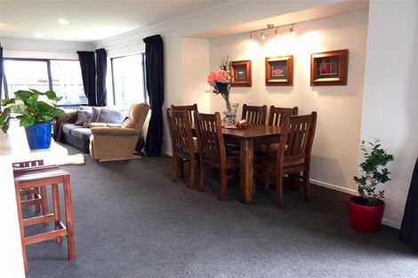 Photo of property in 12 Weruweru Street, Marshland, Christchurch, 8083