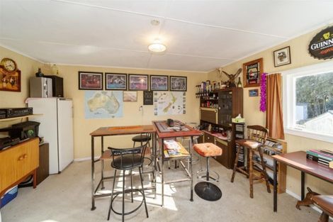 Photo of property in 257 High Street, Eltham, 4322