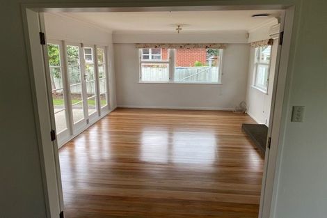 Photo of property in 16 Stamford Grove, Avalon, Lower Hutt, 5011