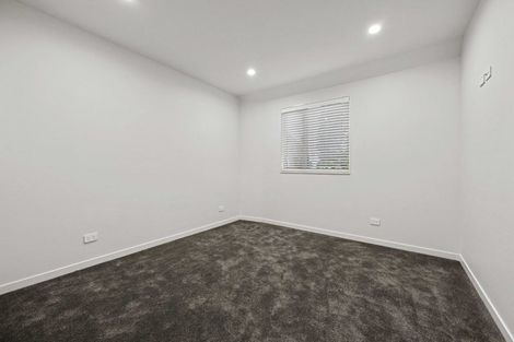 Photo of property in 3/24 Pickering Crescent, Chedworth, Hamilton, 3210