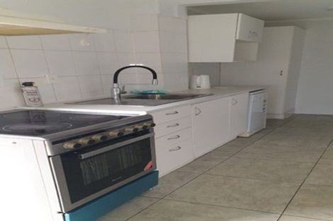 Photo of property in 41 Cockayne Crescent, Sunnynook, Auckland, 0620