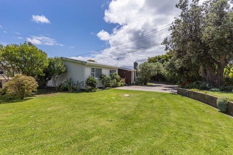 Photo of property in 33 Francis Road, Paraparaumu Beach, Paraparaumu, 5032