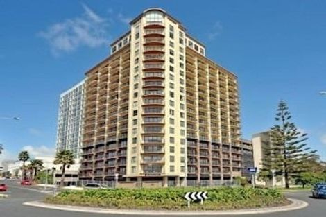 Photo of property in The Rennaissance, 4i/18 Ronwood Avenue, Manukau, Auckland, 2104