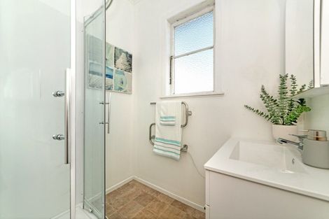 Photo of property in 70 Centennial Crescent, Te Hapara, Gisborne, 4010