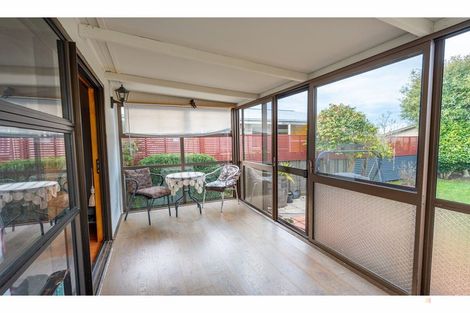 Photo of property in 19 Oxford Street, West End, Timaru, 7910