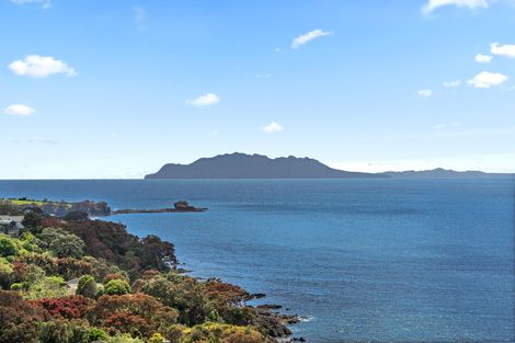 Photo of property in 62-64 Lax Crescent, Leigh, 0985